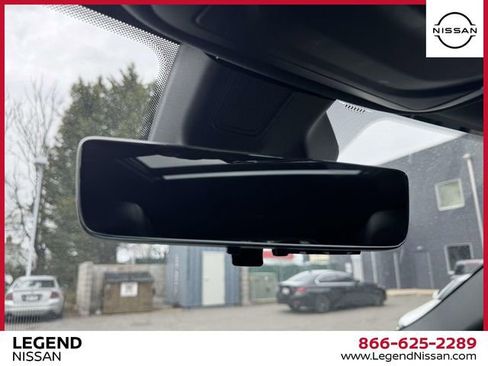 Used 2024 Jeep Grand Cherokee L Limited w/ Luxury Tech Group II image 29