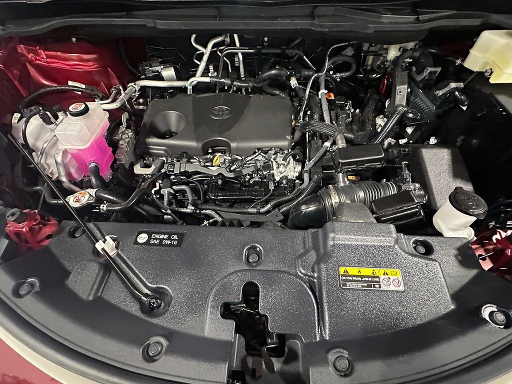 Used 2026 Toyota Sienna XLE FWD image 44