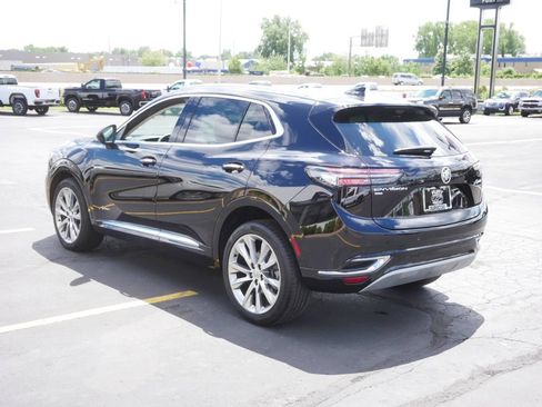 Used 2023 Buick Envision Avenir AWD/4WD image 5