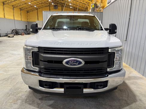 Used 2017 Ford F350 XL w/ Power Equipment Group image 7