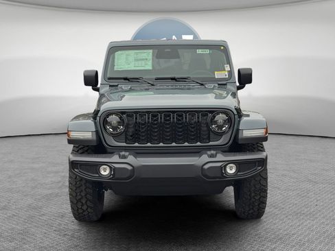 New 2026 Jeep Gladiator Sport AWD/4WD image 3
