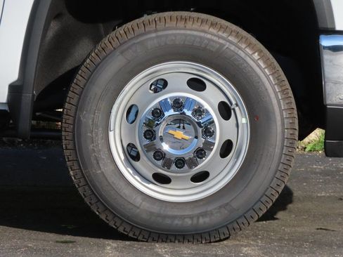 New 2025 Chevrolet Silverado 3500 W/T w/ WT Convenience Package AWD/4WD image 15