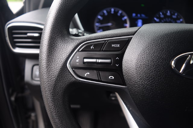 Used 2019 Hyundai Santa Fe SE AWD/4WD image 6