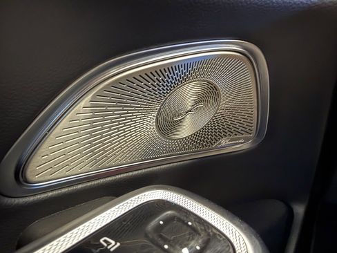 Used 2025 Mercedes-Benz E 350 Sedan image 16