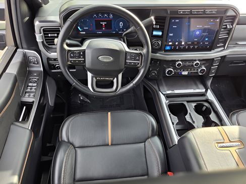 Used 2024 Ford F350 Platinum AWD/4WD image 11