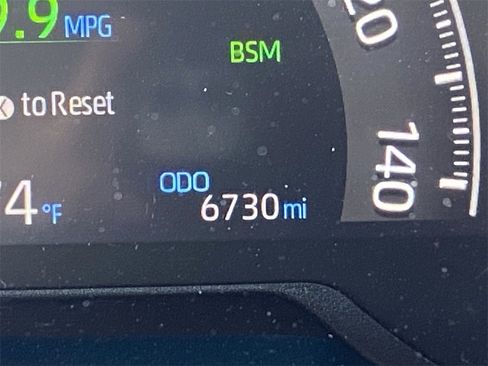 Used 2025 Toyota RAV4 XLE image 12