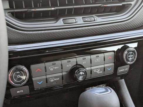 New 2026 Jeep Compass Limited AWD/4WD image 28