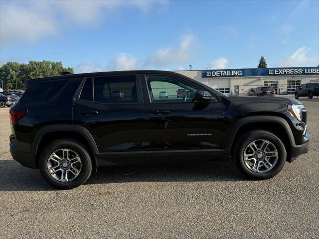 Used 2026 GMC Terrain Elevation AWD/4WD image 3