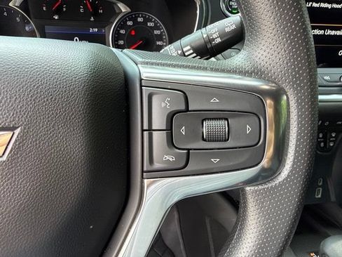 Used 2024 Chevrolet Blazer LT w/ Convenience Package FWD image 14