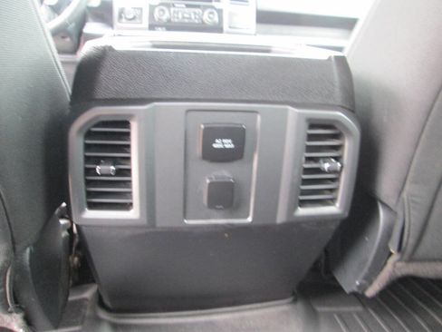 Used 2016 Ford F150 XLT w/ Equipment Group 302A Luxury AWD/4WD image 53
