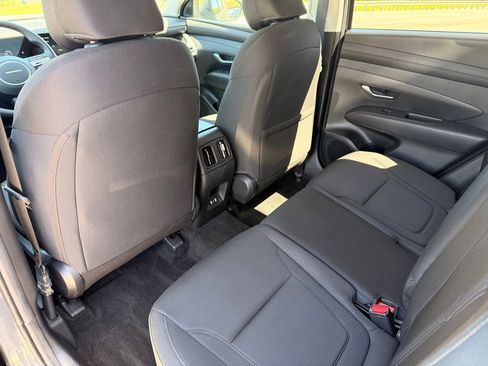 Used 2025 Hyundai Tucson SEL FWD image 30