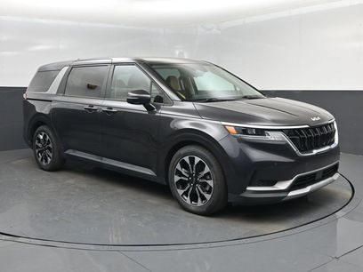 Certified 2022 Kia Carnival EX