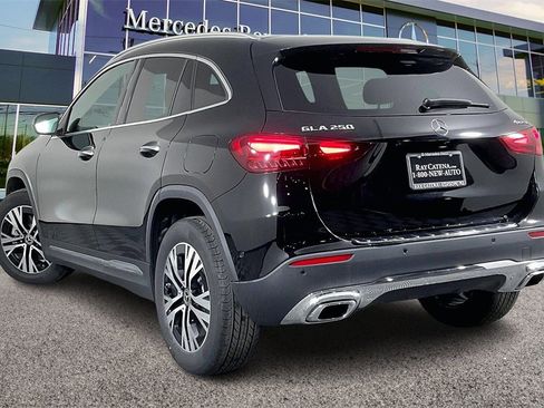 New 2026 Mercedes-Benz GLA 250 4MATIC image 3