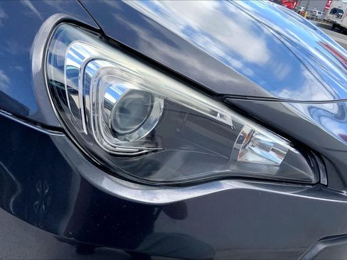Used 2014 Subaru BRZ Limited RWD image 29