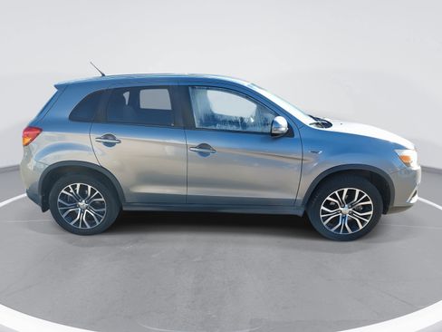Used 2016 Mitsubishi Outlander Sport ES image 4