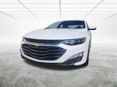 Used 2025 Chevrolet Malibu LT