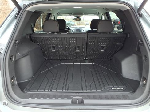 Used 2024 Chevrolet Equinox LT w/ LPO, Floor Liner Package image 28