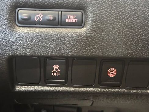 Used 2023 Nissan Murano SV w/ SV Midnight Edition Package FWD image 36
