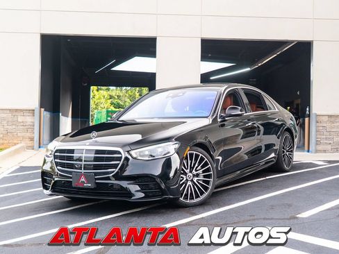 Used 2022 Mercedes-Benz S 500 4MATIC image 1