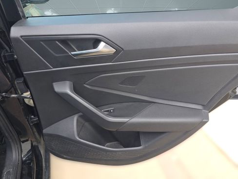 Used 2021 Volkswagen Jetta SEL Premium image 21