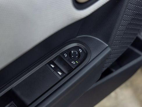 Certified 2025 MINI Cooper S image 14