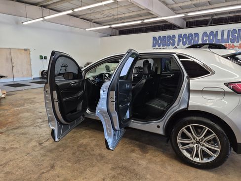 Used 2024 Ford Edge Titanium AWD/4WD image 15