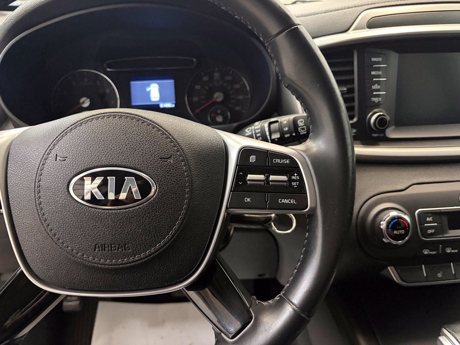 Used 2020 Kia Sorento LX w/ LX I4 Convenience Package AWD/4WD image 15
