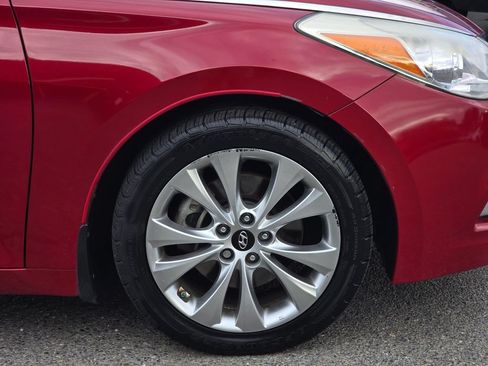 Used 2013 Hyundai Azera FWD image 8