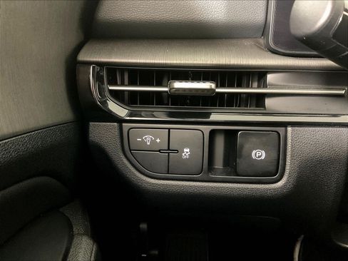 Certified 2026 Kia Sportage X-Line AWD/4WD image 15