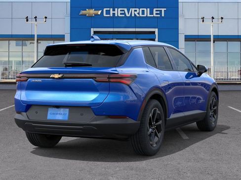 New 2026 Chevrolet Equinox EV LT image 4