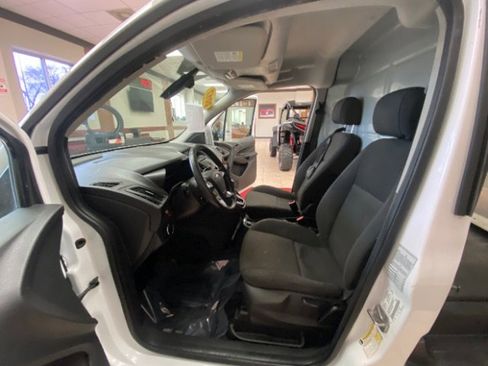 Used 2017 Ford Transit Connect XL image 10