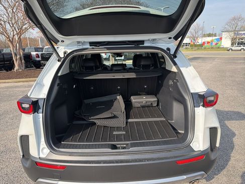 Used 2025 MAZDA CX-50 AWD 2.5 Turbo w/ Weather Package image 9