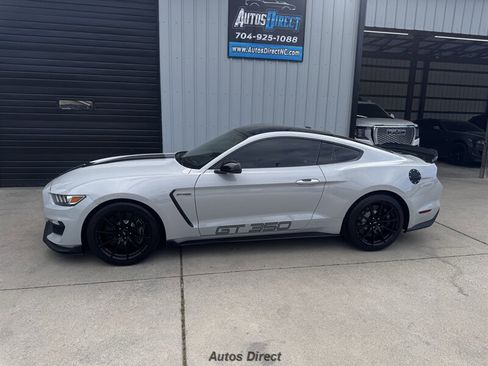 Used 2017 Ford Mustang Shelby GT350 w/ Electronics Package image 7