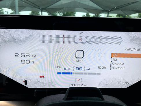 Used 2025 GMC Hummer EV 2X w/ LPO, Illumination Package AWD/4WD image 24