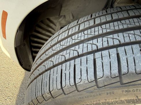 Used 2015 BMW 428i Convertible image 9