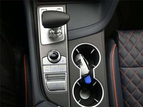 New 2026 Genesis G70 3.3T Prestige image 17