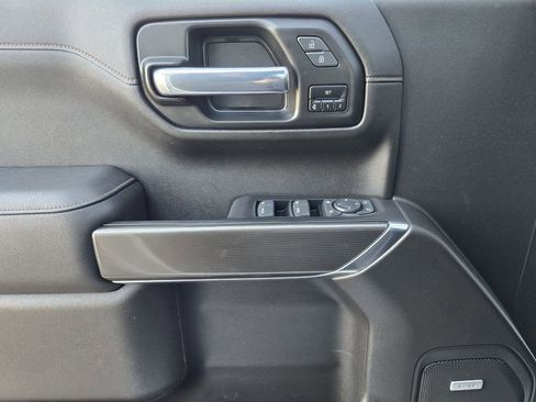 Used 2022 GMC Sierra 1500 AT4 w/ AT4 Premium Package image 21