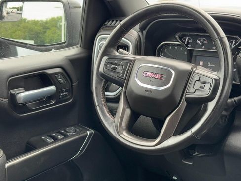 Used 2021 GMC Sierra 1500 AT4 w/ AT4 Preferred Package AWD/4WD image 10