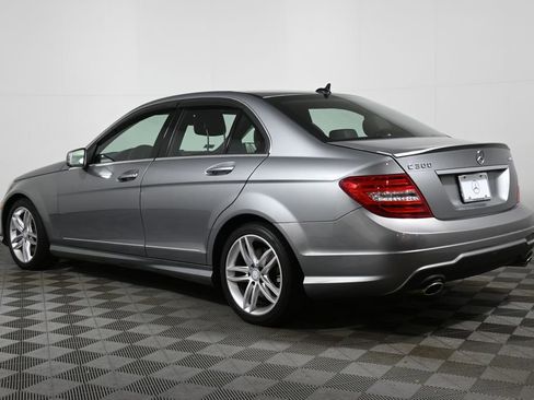 Used 2013 Mercedes-Benz C 300 4MATIC Sedan image 5