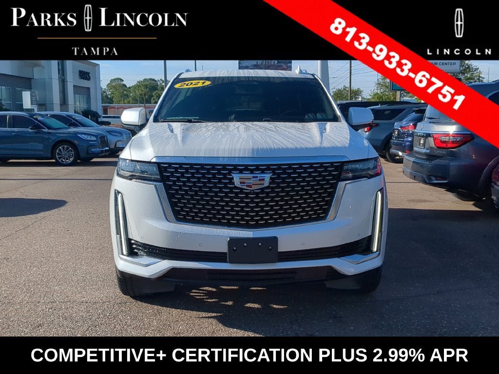 Used 2021 Cadillac Escalade Luxury AWD/4WD image 2