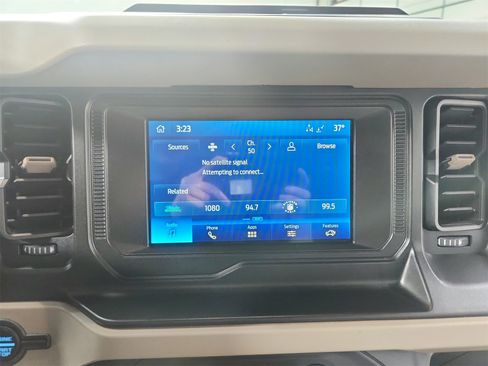 Used 2022 Ford Bronco Big Bend image 27