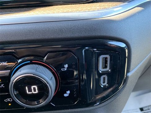 Used 2025 Chevrolet Silverado 2500 LT w/ Trail Boss Package image 27