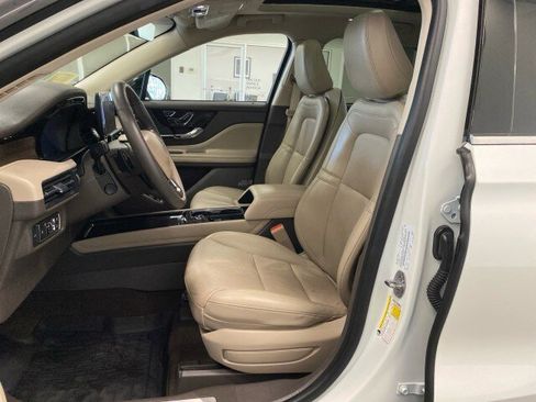 Used 2021 Lincoln Corsair Reserve w/ Equipment Group 201A image 15