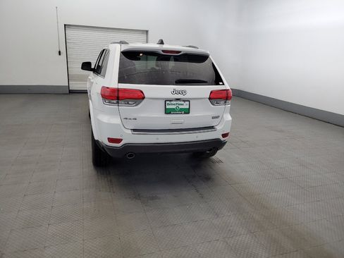 Used 2018 Jeep Grand Cherokee Limited AWD/4WD image 6