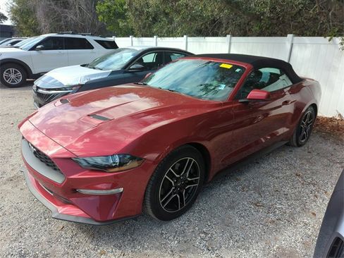Used 2020 Ford Mustang Convertible w/ Equipment Group 101A image 2