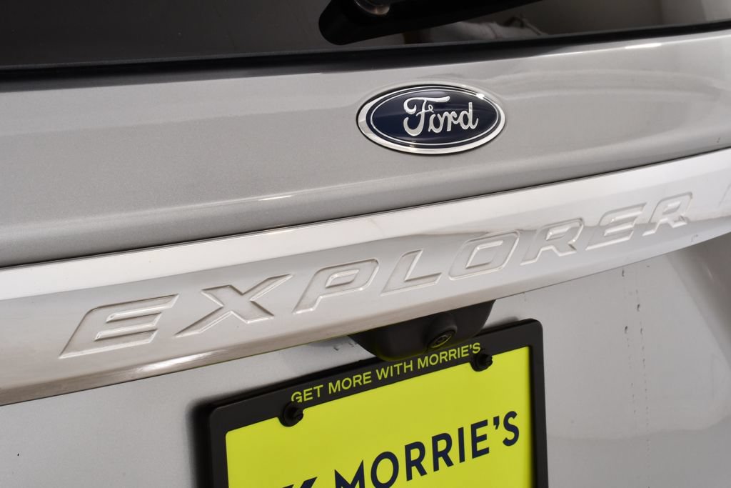 Used 2024 Ford Explorer XLT w/ Equipment Group 202A AWD/4WD image 24