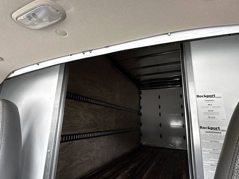 Used 2024 GMC Savana 4500 w/ Power Convenience Package image 20