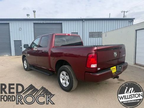 Used 2019 RAM 1500 Express AWD/4WD image 5