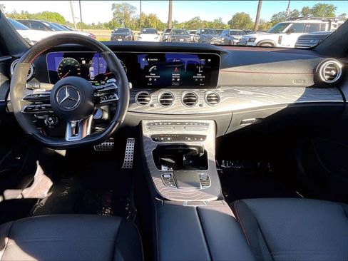 Used 2022 Mercedes-Benz E 53 AMG 4MATIC Sedan image 16