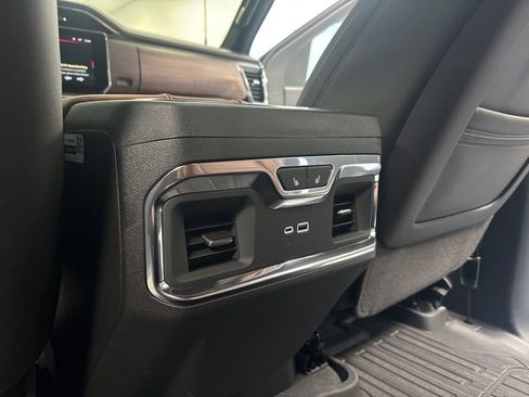 Used 2025 GMC Sierra 2500 Denali Ultimate w/ Max Trailering Package AWD/4WD image 31